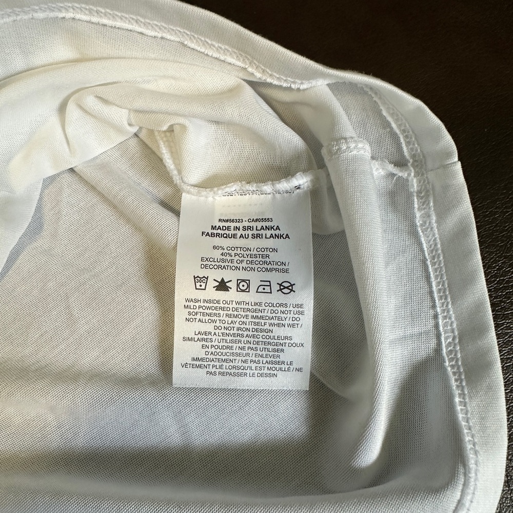 Nike White and Blue Long Sleeve Tee with Bold Print - Picture 4 of 6